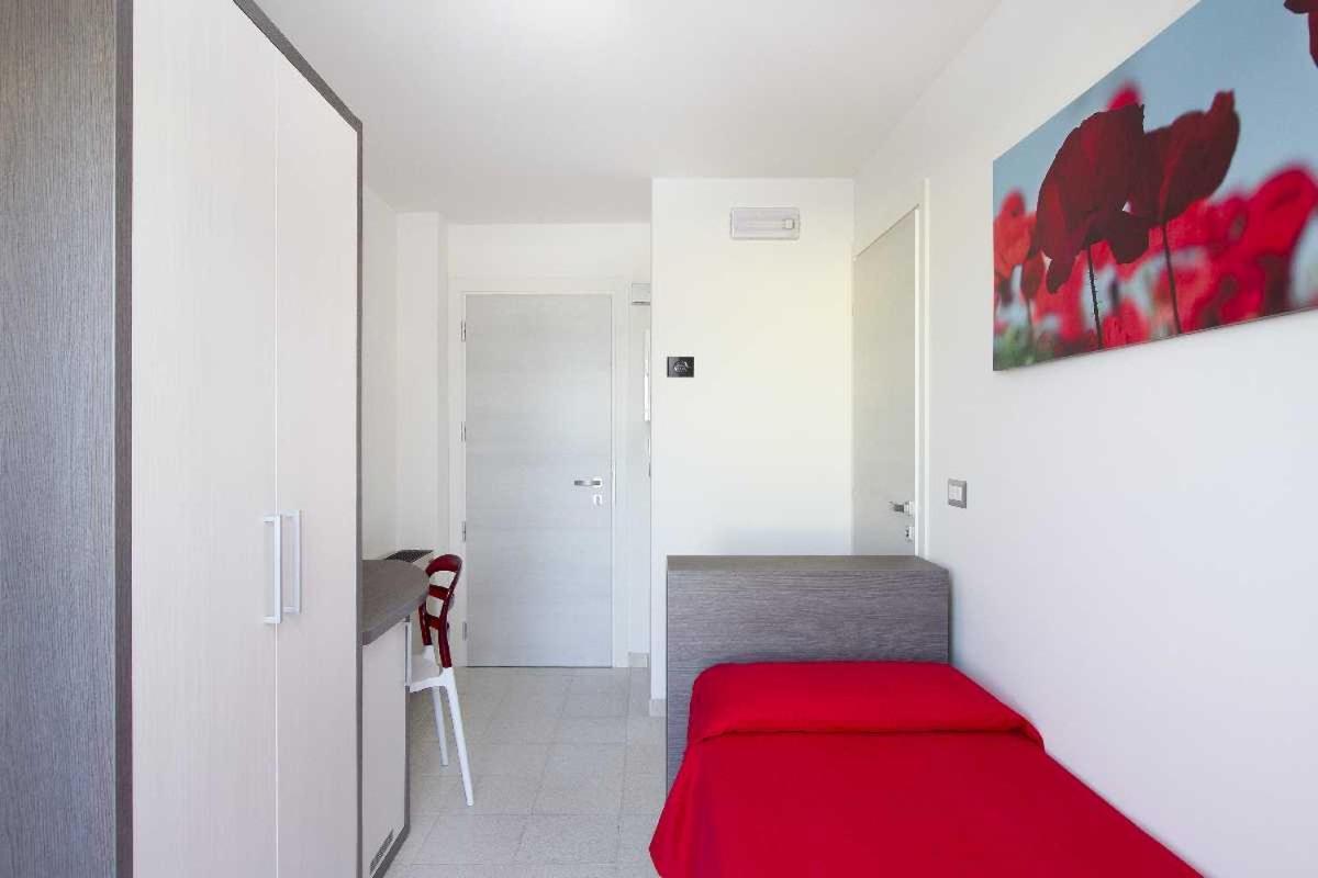 Hotel La Maestra 3*